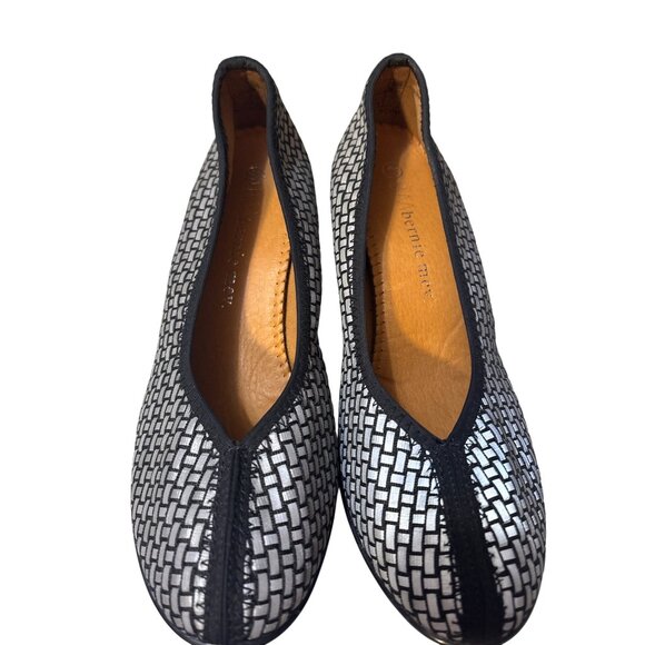 Bernie Mev Womens 10 Platform Black & Silver Woven High Heel Shoes - Picture 2 of 6